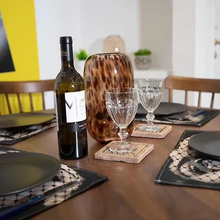 Vivid Chalkokondili Apartment *