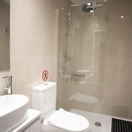 Vivid Chalkokondili *